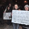 В екопротест полицаи отведоха младеж, скандиращ срещу “Ушев“