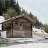 Изоставена стара плевня в Швейцария стана модерен соларен дом