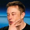    Илон Мъск: Роботите бавят производството на Tesla Model 3