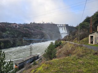 Преливат два язовира в Кърджалийско 